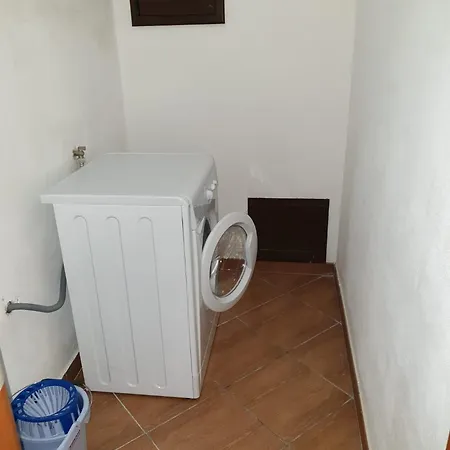 아파트 Casa Di Via Pitre' 29